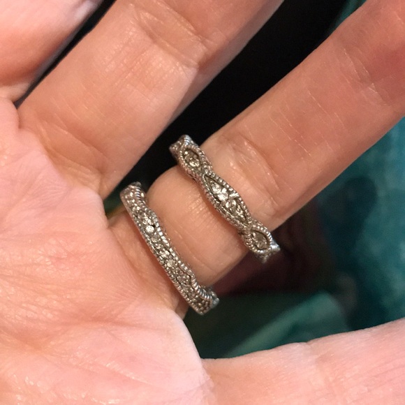 Sterling Silver & CZ Engagement & Wedding Ring Set - Picture 6 of 11